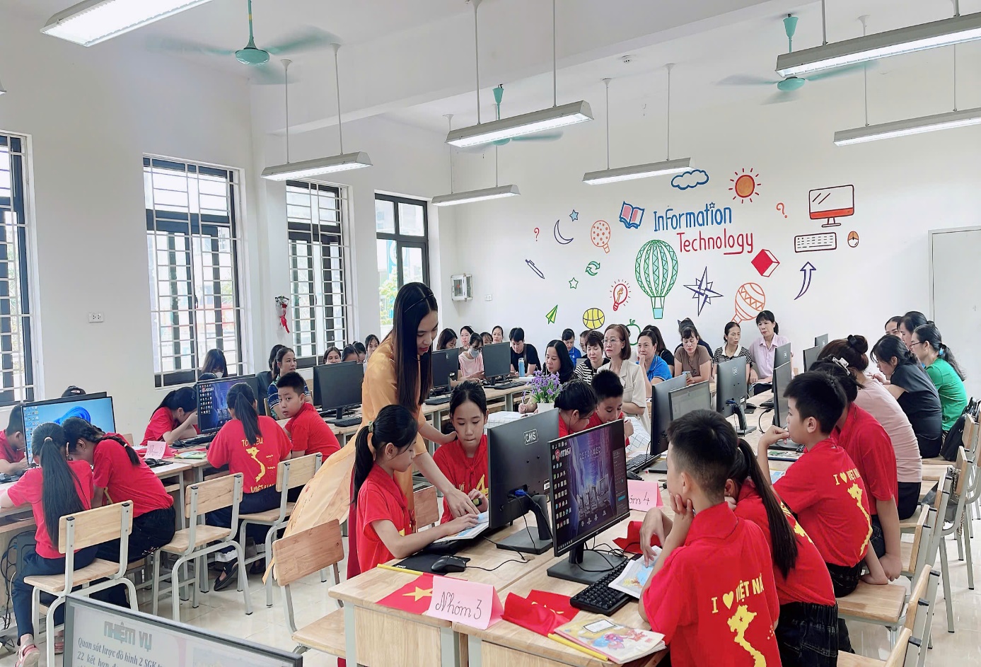 TRƯỜNG TIỂU HỌC BÍCH HÒA TIẾP TỤC THỰC HIỆN HAI CHUYÊN ĐỀ GIÁO DỤC THIẾT THỰC, HIỆU QUẢ